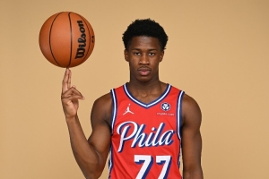 媒體人談埃奇庫(kù)姆：有時(shí)候積累天賦需要過(guò)程 有時(shí)候只需組三巨頭