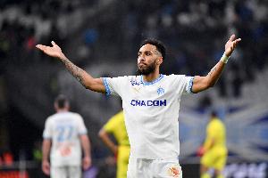 奧巴梅楊不滿裁判：埃默森吃牌莫名其妙，我們甚至沒法和裁判溝通