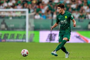 記者談中超水平下降：本土球員實力不夠，超級外援質(zhì)量下降