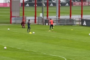 德天空：穆西亞拉今日恢復(fù)訓(xùn)練，他希望12月復(fù)出