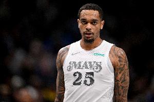 3犯了！PJ-華盛頓半場僅出戰(zhàn)11分鐘 5中4&三分3中2高效拿10分