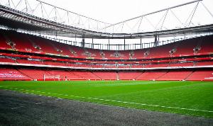 英媒：阿森納不在主場(chǎng)大廳電視播放比賽畫面，讓球迷盡快回到看臺(tái)