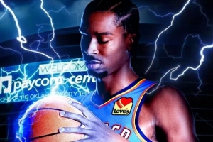 二少都沒(méi)做到過(guò)！亞歷山大開(kāi)季前兩場(chǎng)都砍下35+ 雷霆隊(duì)史第一人