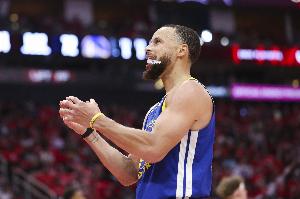 37歲236天！庫(kù)里是NBA歷史上單場(chǎng)砍下40+最老的控衛(wèi)