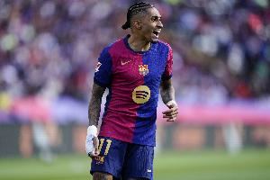 每體：拉菲尼亞缺席巴薩今日合練，能否出戰(zhàn)國(guó)家德比存疑