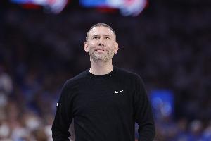 絕殺回合暫停讓勇士換上防守球員？阿德爾曼：想確保能打好擋拆