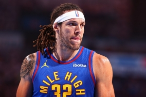 馬?。喊⒙?戈登神了但生涯之夜被庫里攪黃 說掘金能進西決還太早