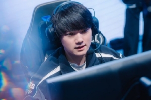 LPL官方發(fā)布TES賽后返圖：失利志未消，整裝再啟航