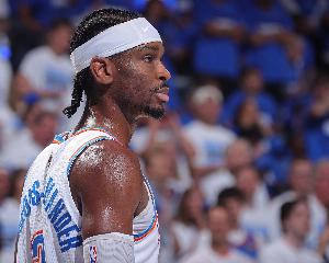 亞歷山大：我們這支球隊從來不找借口 大家都為關(guān)鍵時刻做好準備