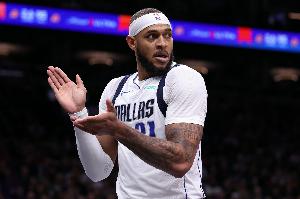 右腳踝扭傷！基德：明天主場迎戰(zhàn)奇才 加福德出戰(zhàn)成疑