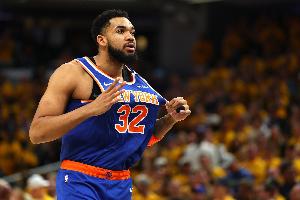 穩(wěn)定發(fā)揮！唐斯16中6拿下26分13板3助1斷1帽