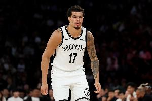 新援發(fā)威！小邁克爾-波特半場10中6砍并列最高14分 三分5中2