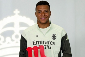 毫無懸念！官方：姆巴佩被票選為皇馬9月最佳球員，5場7球1助攻