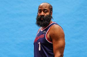 哈登：防守將會是我們這個賽季取得成功的關(guān)鍵