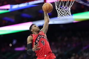 高效發(fā)揮難救主！巴雷特12中9拿到20分6板2助2斷2帽