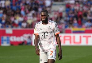 法爾克：皇馬、切爾西競爭免簽于帕，拜仁很想留他但簽字費是問題