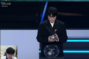 jiejie看八強(qiáng)抽簽TES打G2：不錯(cuò)，命運(yùn)把握在自己手里了滔搏！