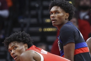 活塞主帥：阿門奧薩爾極具天賦 他們都具備瑞士軍刀般的全面技術