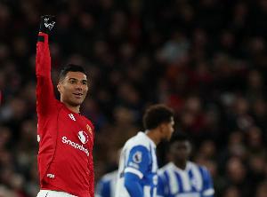 曼聯(lián)續(xù)不續(xù)？33歲卡塞米羅傳射絕對主力，近30萬周薪合同明年到期