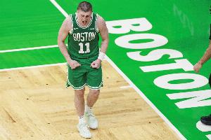 普理查德：我一直在投丟平時(shí)能進(jìn)的空位投籃 這更多是心理問題