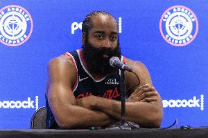 鏖戰(zhàn)到最后時(shí)刻！哈登：開(kāi)拓者整場(chǎng)比賽都打得特別強(qiáng)硬