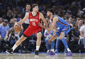 大夢(mèng)：申京的持球&傳球&關(guān)鍵球都令人驚嘆 他和KD都是火箭當(dāng)家