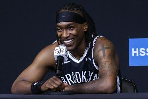 難阻失利！曼恩11投8中得到21分6板0失誤 得分全隊(duì)最高