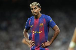 激怒皇馬！每體：皇馬多人賽前請戰(zhàn)，要求換到左路對位亞馬爾