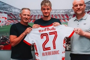 天空：曼聯(lián)、切爾西、波爾圖關(guān)注薩爾茨堡18歲前鋒阿拉杰貝戈維奇