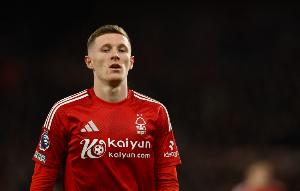 標(biāo)價(jià)過(guò)億！安德森進(jìn)攻三區(qū)成功傳球領(lǐng)跑英超，索博、B費(fèi)列二三