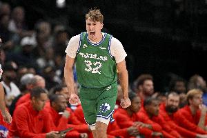 哈滕：弗拉格天賦出眾身體素質(zhì)極佳 還需要時(shí)間適應(yīng)打控衛(wèi)