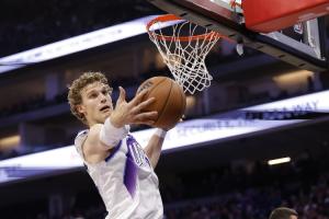 得分機器！馬爾卡寧轟下51分創(chuàng)個人生涯紀錄 為隊史近27年首個50+