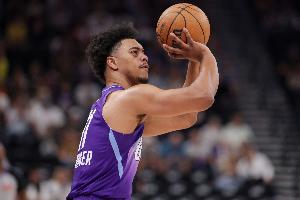 Scotto：杰登-斯普林格加盟鵜鶘G聯(lián)賽的下屬球隊(duì)伯明翰中隊(duì)