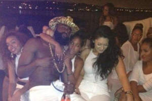 帕金斯：我也該像哈登被夜店退役球衣 若時(shí)光倒流我會(huì)學(xué)詹姆斯