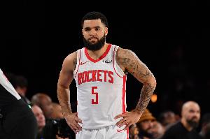 范弗里特：賽季開始前受傷真的很令人沮喪 但事情已經(jīng)發(fā)生了