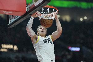 芬蘭籃球的杰出代表！馬卡爾寧是NBA歷史上第一個砍50+的芬蘭球員