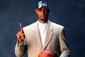 名記：迪倫-哈珀的適應(yīng)速度堪比當(dāng)年的鄧肯 盡管兩者風(fēng)格并不相同