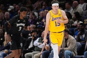 里夫斯絕殺；火箭連勝；弗拉格的成人禮？