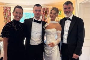 家有四女一男！太陽報：曼聯(lián)傳奇羅伊-基恩參加兒子的婚禮