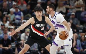 下放楊瀚森？媒體人：看球隊(duì)決定了 開拓者是想培養(yǎng)的&得看他努力