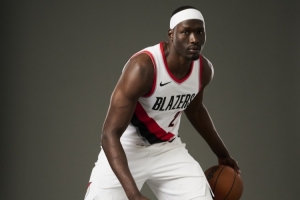 媒體人：里斯彌補了克林根和楊瀚森在進攻端移動和投射的不足