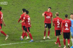 一度2分領(lǐng)跑！蓉城落后海港4分，提前1輪退出中超冠軍爭奪！