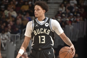 勇士22年次輪秀！羅林斯爆發(fā)轟32分8助 今夏與雄鹿簽3年1200萬