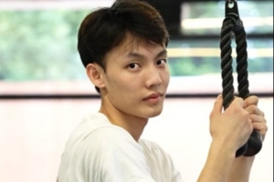 廣東男籃曬訓(xùn)練視頻：把每一塊肌肉練到位