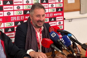 炮轟足壇潛規(guī)則！維加港主帥：這里只有認識球隊主席的人才能執(zhí)教