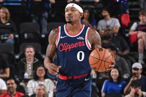 我回來了！比爾今晚將首發(fā)出戰(zhàn) 過去兩場因背部傷勢缺席！