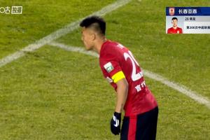 37歲譚龍下半場替補登場，迎來個人職業(yè)生涯第200場中超
