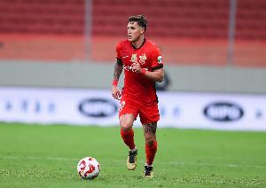 足球報(bào)：英博希望主場(chǎng)精彩收官，海港末輪還要打起12分精神