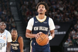 盡力了！普爾15投9中&三分13中7空砍30分 出現(xiàn)5次失誤