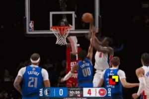 C杜連線！康寧漢姆外線突破后拋傳籃下 杜倫空接暴扣毫不含糊